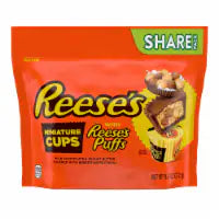 REESE'S Miniatures with Puffs Cereal Milk Chocolate Peanut Butter Cups Candy Share Pack