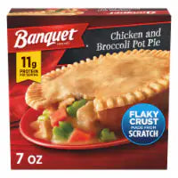Banquet Chicken and Broccoli Pot Pie, Frozen Meal 7 OZ
